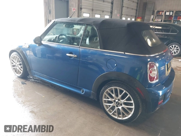 2012 MINI Convertible S with VIN WMWZP3C54CT250336, listed as a IAAI auction lot 42444813 with Not provided miles and . Bid and sale history available at DreamBid. Image 3.