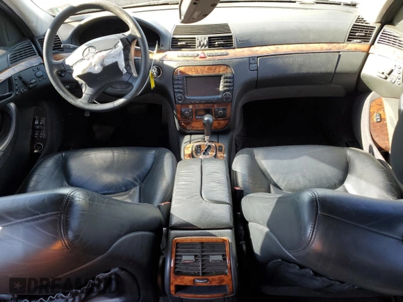 2004 Mercedes-Benz S-Class 5.0L with VIN WDBNG75J74A404066, listed as a Copart auction lot 42602405 with 0 mi miles and Salvage Title. Bid and sale history available at carsss.com. Image 8.