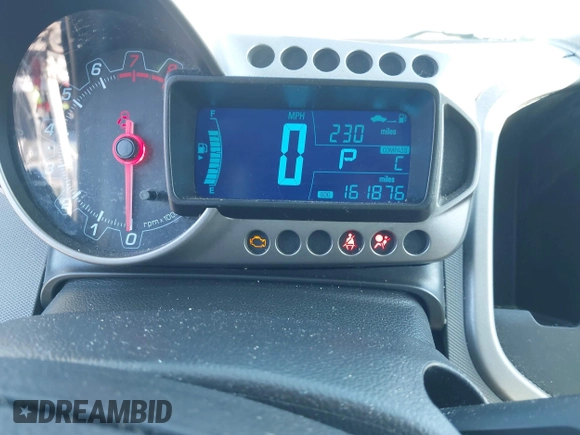 2014 Chevrolet Sonic LT with VIN 1G1JC6SH3E4203331, listed as a IAAI auction lot 41595915 with 161,876 mi miles. Bid and sale history available at carsss.com. Image 7.
