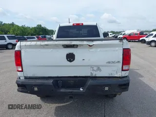 2017 Ram 2500 Tradesman с VIN 3C6MR5AJ3HG643744, выставлен на аукционе IAAI как лот 42342463 с пробегом 149 912 миль миль и . История ставок и продаж доступна на DreamBid. Изображение 17.