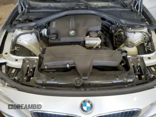 2015 BMW 3 Series 328i xDrive с VIN WBA3B5G52FNS15121, выставлен на аукционе Copart как лот 60966165 с пробегом 105 663 миль миль и Списание • Salvage title. История ставок и продаж доступна на DreamBid. Изображение 11.