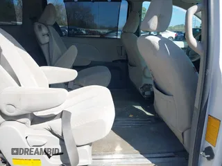 2011 Toyota Sienna LE AAS with VIN 5TDKK3DC5BS057805, listed as a IAAI auction lot 41630470 with 172,345 mi miles. Bid and sale history available at carsss.com. Image 8.
