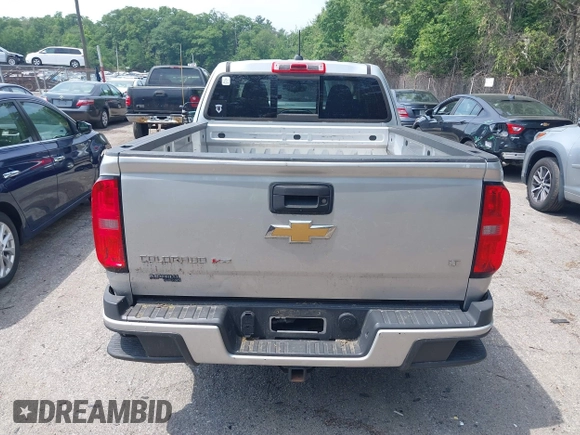 2018 Chevrolet Colorado 4WD LT с VIN 1GCHTCENXJ1137944, выставлен на аукционе IAAI как лот 42390024 с пробегом 216 968 миль миль и . История ставок и продаж доступна на DreamBid. Изображение 16.