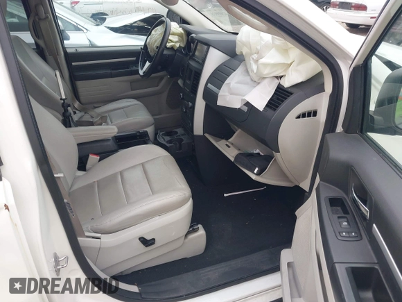 2008 Dodge Grand Caravan SXT with VIN 2D8HN54P88R706791, listed as a IAAI auction lot 42019935 with 222,835 mi miles and . Bid and sale history available at DreamBid. Image 5.