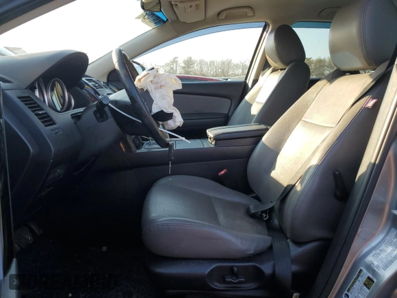 2011 Mazda CX-9 Sport with VIN JM3TB3BV6B0320595, listed as a Copart auction lot 41974255 with 178,232 mi miles and Salvage Title. Bid and sale history available at DreamBid. Image 7.