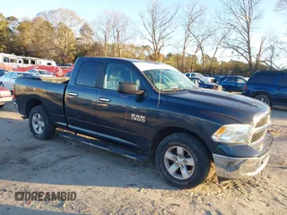 2017 Ram 1500 SLT z VIN 1C6RR6GG1HS708140, wystawiony jako IAAI lot #41364044 z przebiegiem 73 787 mil mil oraz . Historia ofert i sprzedaży dostępna na DreamBid. Obrazek 1.