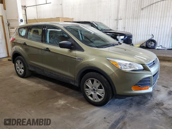 2013 Ford Escape S with VIN 1FMCU0F77DUB15274, listed as a Copart auction lot 46788695 with 135,499 mi miles and Salvage Title. Bid and sale history available at carsss.com. Image 4.