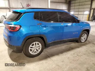 2018 Jeep Compass Sport z VIN 3C4NJCAB0JT251030, wystawiony jako Copart lot #55833785 z przebiegiem 103 713 mil mil oraz Czysty tytuł • Clean title. Historia ofert i sprzedaży dostępna na DreamBid. Obrazek 3.