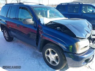 2008 Chevrolet TrailBlazer Fleet w/2FL with VIN 1GNDT13S482144685, listed as a IAAI auction lot 41231126 with 156,390 mi miles. Bid and sale history available at carsss.com. Image 1.