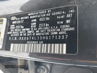 2017 Kia Optima LX 1.6T with VIN 5XXGT4L15HG171337, listed as a IAAI auction lot 41953782 with 174,121 mi miles. Bid and sale history available at carsss.com. Image 9.