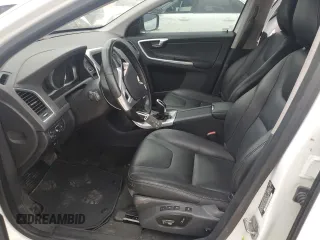 2015 Volvo XC60 T5 Drive-E Premier с VIN YV440MDK7F2762062, выставлен на аукционе Copart как лот 54971065 с пробегом 102 266 миль миль и Чистый • Clean title. История ставок и продаж доступна на DreamBid. Изображение 7.