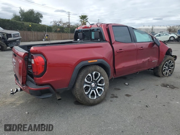 2024 GMC Canyon 4WD AT4 z VIN 1GTP6DEK8R1110641, wystawiony jako Copart lot #44864765 z przebiegiem 15 319 mil mil oraz Szkoda całkowita • Salvage title. Historia ofert i sprzedaży dostępna na DreamBid. Obrazek 3.