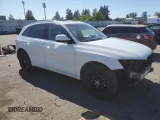 2016 Audi Q5 Premium Plus z VIN WA1L2AFP3GA120133, wystawiony jako Copart lot #53486165 z przebiegiem 162 272 mil mil oraz Szkoda całkowita • Salvage title. Historia ofert i sprzedaży dostępna na DreamBid. Obrazek 4.