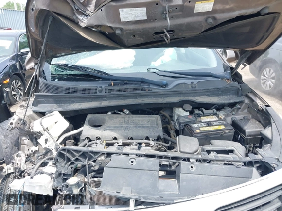 2012 Kia Sportage LX with VIN KNDPB3A20C7290990, listed as a IAAI auction lot 42264420 with 87,994 mi miles and . Bid and sale history available at DreamBid. Image 10.