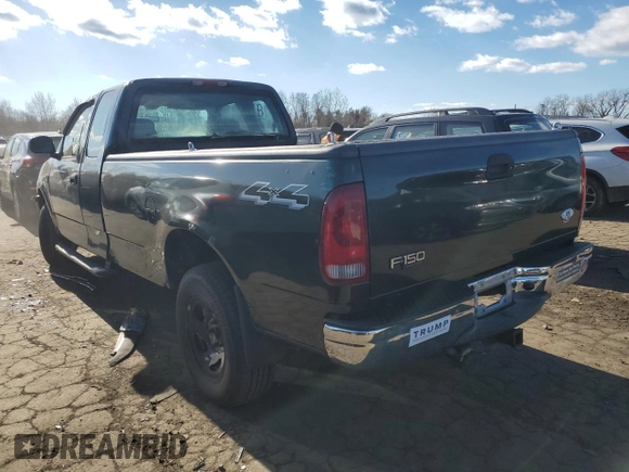 2004 Ford F-150 XL with VIN 2FTRX18W14CA44394, listed as a Copart auction lot 88631925 with Not provided miles and Salvage title. Bid and sale history available at DreamBid. Image 2.