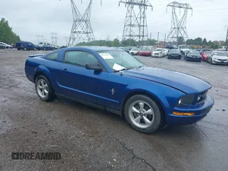 2007 Ford Mustang Deluxe с VIN 1ZVFT80N175237313, выставлен на аукционе IAAI как лот 42363986 с пробегом 80 572 миль миль и . История ставок и продаж доступна на DreamBid. Изображение 1.