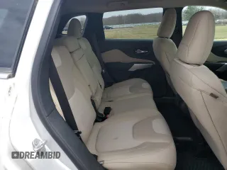 2018 Jeep Cherokee Latitude with VIN 1C4PJMCX3JD516620, listed as a Copart auction lot 49784045 with 34,733 mi miles and Salvage title. Bid and sale history available at DreamBid. Image 11.