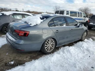 2016 Volkswagen Jetta Sedan 1.8T SEL with VIN 3VWL07AJXGM215693, listed as a Copart auction lot 41602695 with 146,598 mi miles and Salvage Title. Bid and sale history available at carsss.com. Image 3.