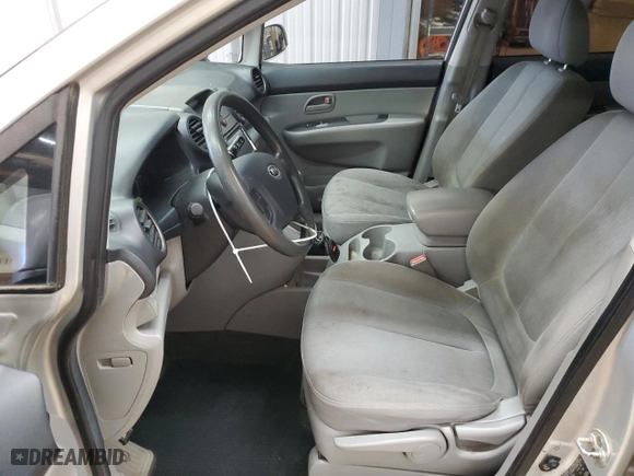 2008 Kia Rondo LX with VIN KNAFG525487146848, listed as a Copart auction lot 41789025 with 189,037 mi miles and Salvage Title. Bid and sale history available at carsss.com. Image 7.