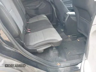 2013 Ford Escape SE с VIN 1FMCU9G96DUD66081, выставлен на аукционе IAAI как лот 42516401 с пробегом Не указан миль и . История ставок и продаж доступна на DreamBid. Изображение 8.