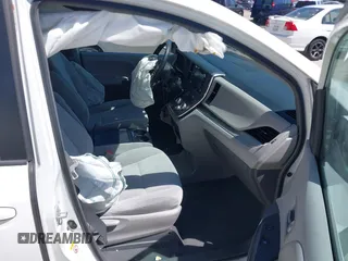 2019 Toyota Sienna LE Auto Access Seat with VIN 5TDKZ3DC6KS012237, listed as a IAAI auction lot 41822942 with 97,237 mi miles and . Bid and sale history available at DreamBid. Image 5.