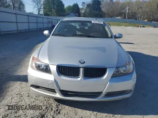 2008 BMW 3 Series 328i with VIN WBAVA37518NL43773, listed as a Copart auction lot 50544055 with 139,579 mi miles and Salvage Title. Bid and sale history available at DreamBid. Image 5.