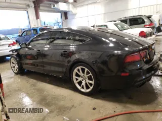 2016 Audi RS 7 Prestige z VIN WUAW2AFC0GN903129, wystawiony jako Copart lot #41250974 z przebiegiem 96 619 mil mil oraz . Historia ofert i sprzedaży dostępna na DreamBid. Obrazek 2.