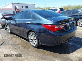 2013 Hyundai Sonata Limited with VIN 5NPEC4AC4DH792661, listed as a IAAI auction lot 42034355 with 142,125 mi miles and . Bid and sale history available at carsss.com. Image 3.