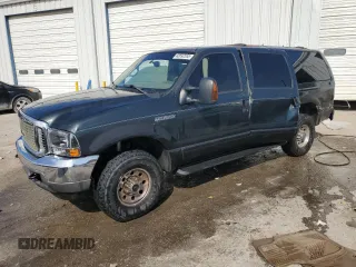 2001 Ford Excursion Special Serv with VIN 1FMNU41L91EC18707, listed as a Copart auction lot 42692555 with 237,562 mi miles and Salvage Title. Bid and sale history available at DreamBid. Image 1.