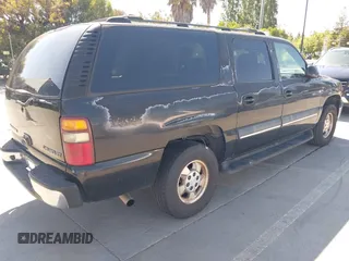 2002 Chevrolet Suburban LT with VIN 1GNEC16T02J249102, listed as a IAAI auction lot 42324409 with 174,591 mi miles and . Bid and sale history available at DreamBid. Image 4.
