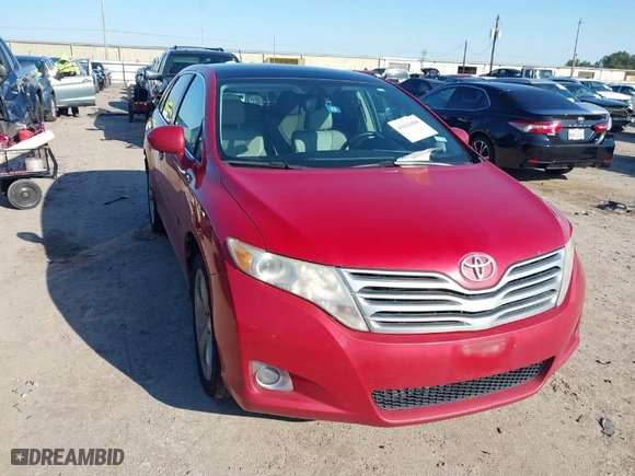 2011 Toyota Venza with VIN 4T3ZK3BB0BU043723, listed as a IAAI auction lot 41626888 with 186,974 mi miles. Bid and sale history available at carsss.com. Image 1.