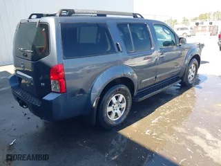 2005 Nissan Pathfinder LE with VIN 5N1AR18W25C714108, listed as a IAAI auction lot 41767584 with 197,147 mi miles. Bid and sale history available at carsss.com. Image 4.