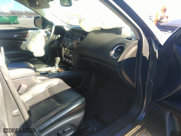 2013 Nissan Pathfinder SL with VIN 5N1AR2MN1DC646224, listed as a IAAI auction lot 41615804 with 102,072 mi miles. Bid and sale history available at carsss.com. Image 5.