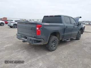 2020 Chevrolet Silverado 1500 Custom Trail Boss with VIN 3GCPYCEF0LG237447, listed as a IAAI auction lot 41213464 with 118,562 mi miles and . Bid and sale history available at DreamBid. Image 4.