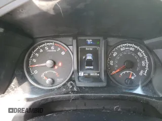 2022 Toyota Tacoma SR z VIN 3TYRZ5CN7NT021180, wystawiony jako Copart lot #52555875 z przebiegiem 66 535 mil mil oraz Nie do naprawy • Non repairable. Historia ofert i sprzedaży dostępna na DreamBid. Obrazek 9.