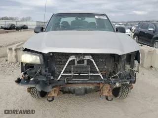 2004 Chevrolet Silverado 1500 LS with VIN 2GCEK19T841372716, listed as a Copart auction lot 46802905 with 175,579 mi miles and Salvage Title. Bid and sale history available at carsss.com. Image 5.