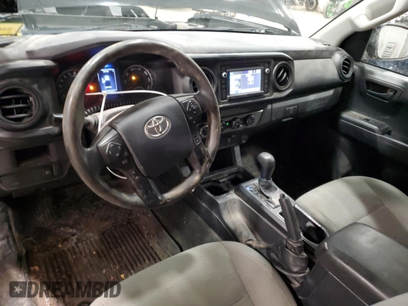 2018 Toyota Tacoma SR z VIN 5TFSX5EN3JX061440, wystawiony jako Copart lot #86986654 z przebiegiem 172 754 mil mil oraz Szkoda całkowita • Salvage title. Historia ofert i sprzedaży dostępna na DreamBid. Obrazek 8.
