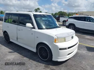 2006 Scion xB with VIN JTLKT324764043242, listed as a IAAI auction lot 41935037 with 180,799 mi miles. Bid and sale history available at carsss.com. Image 1.