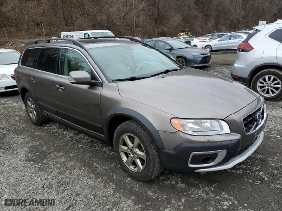 2010 Volvo XC70 3.2L with VIN YV4960BZ3A1087726, listed as a Copart auction lot 48015865 with 219243 miles and Clean Title. Bid and sale history available at carsss.com. Image 4.