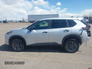 2024 Nissan Rogue S with VIN 5N1BT3AB1RC688406, listed as a IAAI auction lot 41949776 with 21,847 mi miles. Bid and sale history available at carsss.com. Image 15.