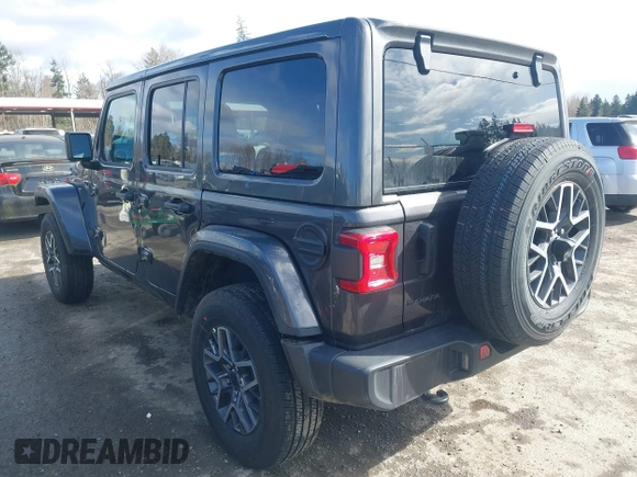 2025 Jeep Wrangler Sahara with VIN 1C4PJXENXSW527925, listed as a IAAI auction lot 41818650 with 5,478 mi miles and . Bid and sale history available at DreamBid. Image 3.