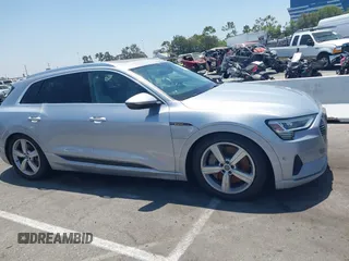 2019 Audi e-tron Prestige with VIN WA1VAAGE9KB010814, listed as a IAAI auction lot 42632795 with 90,497 mi miles and . Bid and sale history available at DreamBid. Image 12.