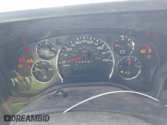 2012 Chevrolet Express Cargo with VIN 1GCWGFBA4C1201669, listed as a IAAI auction lot 41831558 with 267,255 mi miles and . Bid and sale history available at DreamBid. Image 7.
