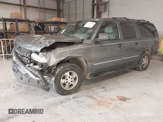 2001 Chevrolet Suburban LS with VIN 3GNEC16T21G222550, listed as a IAAI auction lot 41371629 with 261,681 mi miles. Bid and sale history available at carsss.com. Image 2.