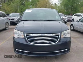 2014 Chrysler Town & Country Limited with VIN 2C4RC1GG3ER188114, listed as a IAAI auction lot 42082618 with 193,562 mi miles and . Bid and sale history available at DreamBid. Image 12.