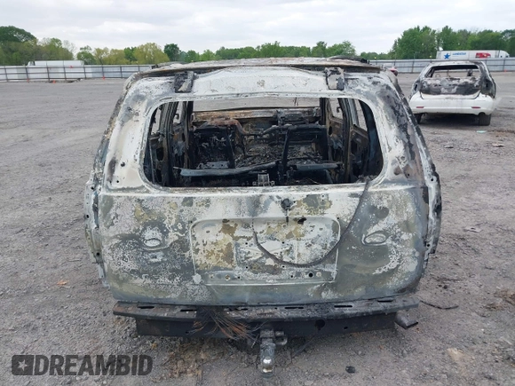 2013 Chevrolet Tahoe LT с VIN 1GNSKBE08DR335104, выставлен на аукционе IAAI как лот 42060922 с пробегом Не указан миль и . История ставок и продаж доступна на DreamBid. Изображение 16.