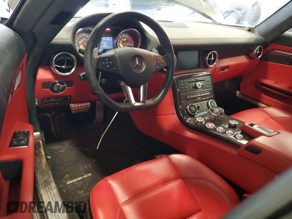 2012 Mercedes-Benz SLS AMG z VIN WDDRK7HA7CA006888, wystawiony jako Copart lot #43201915 z przebiegiem 25 610 mil mil oraz Nie do naprawy • Non repairable. Historia ofert i sprzedaży dostępna na DreamBid. Obrazek 8.
