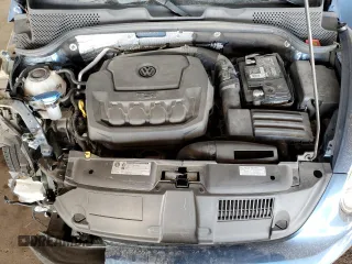 2019 Volkswagen Beetle S with VIN 3VWFD7AT5KM709245, listed as a Copart auction lot 45372205 with 0 mi miles and Salvage Title. Bid and sale history available at carsss.com. Image 13.
