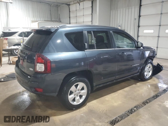 2014 Jeep Compass High Altitude with VIN 1C4NJCEA1ED531388, listed as a Copart auction lot 48048705 with 118,587 mi miles and Salvage Title. Bid and sale history available at carsss.com. Image 3.