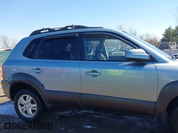 2007 Hyundai Tucson SE with VIN KM8JN72D07U492574, listed as a IAAI auction lot 41810743 with 234,267 mi miles and . Bid and sale history available at DreamBid. Image 13.